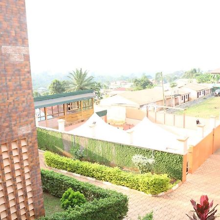 Apartamento Vegas House Yaoundé Exterior foto