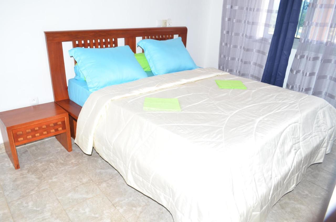Apartamento Vegas House Yaoundé Exterior foto
